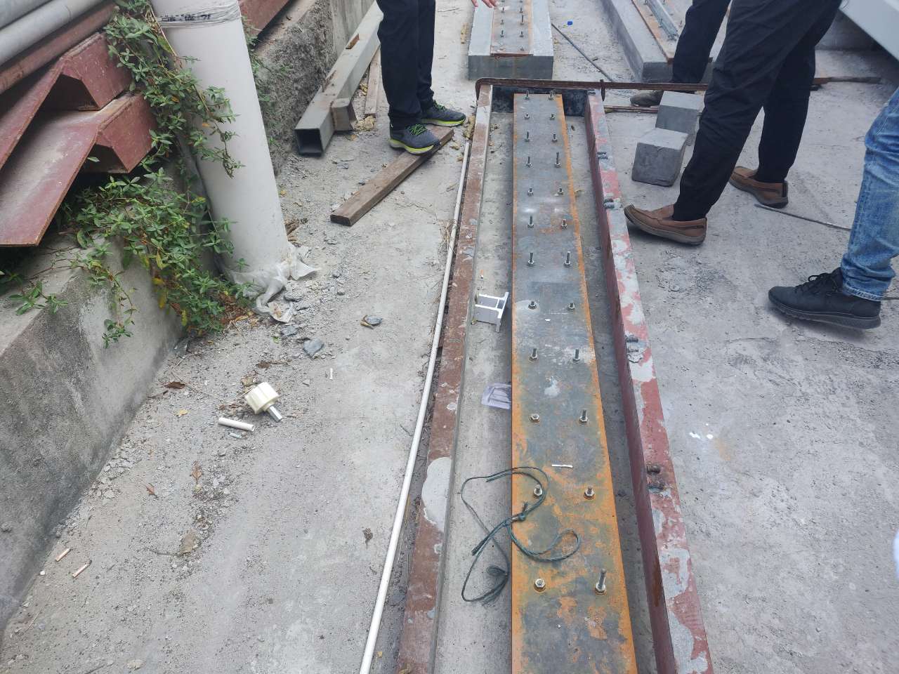  影响灌浆料结构耐久性的因素剖析